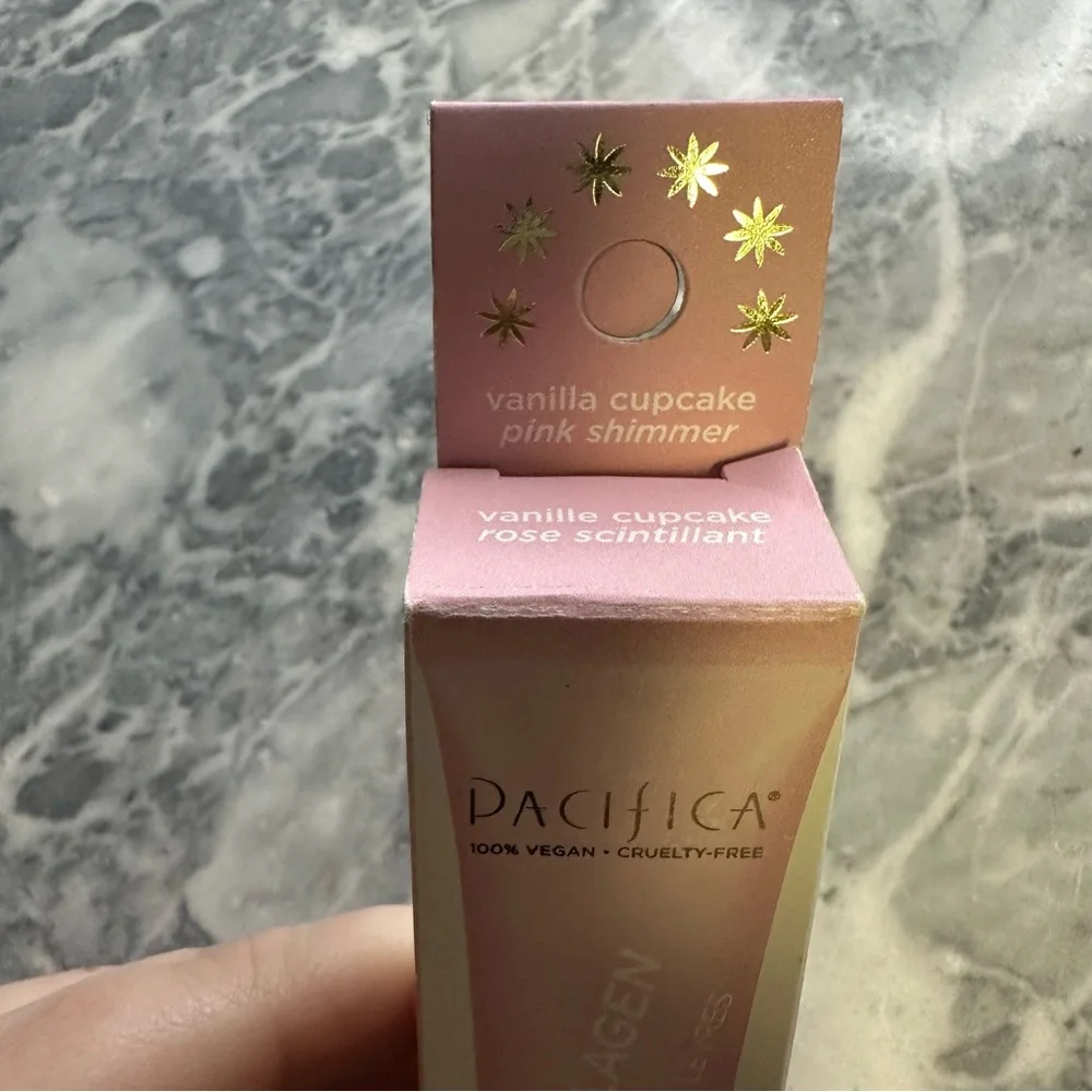 New‎ Pacifica Vegan Collagen Complex Lip Balm
